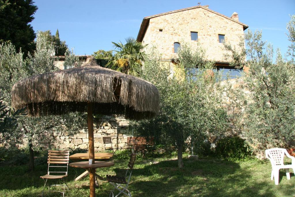Poggio Alla Pieve Relais Каленцано Стая снимка