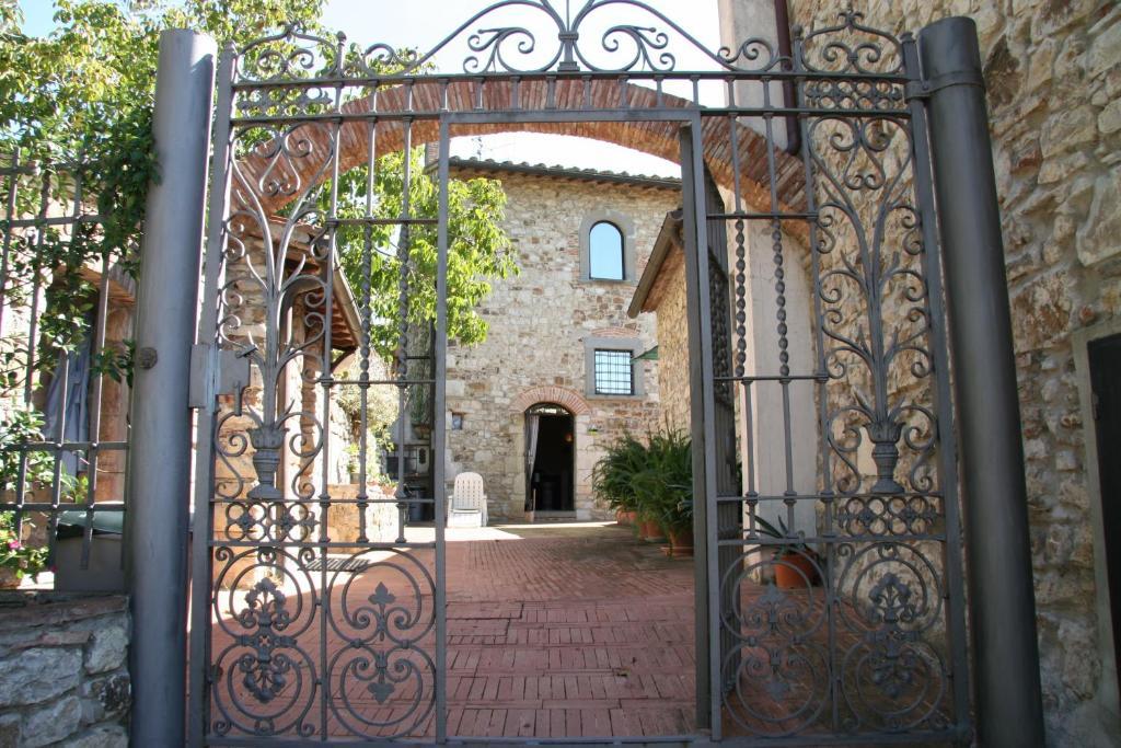 Poggio Alla Pieve Relais Каленцано Стая снимка